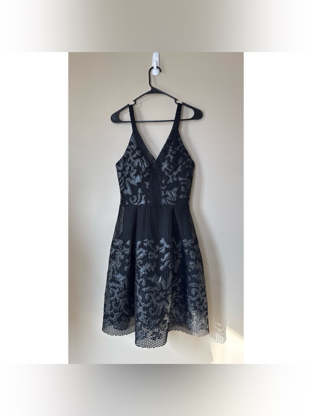 Issue New York Elegant Black Mini Dress Size Small